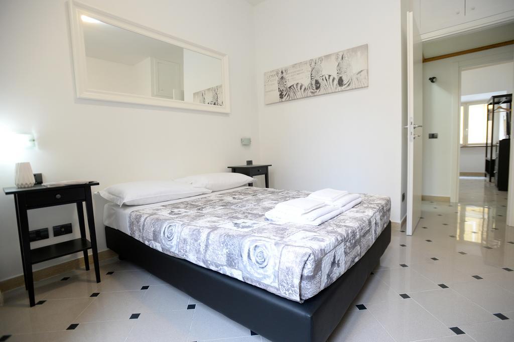 Casa Andrew Apartment โรม ภายนอก รูปภาพ