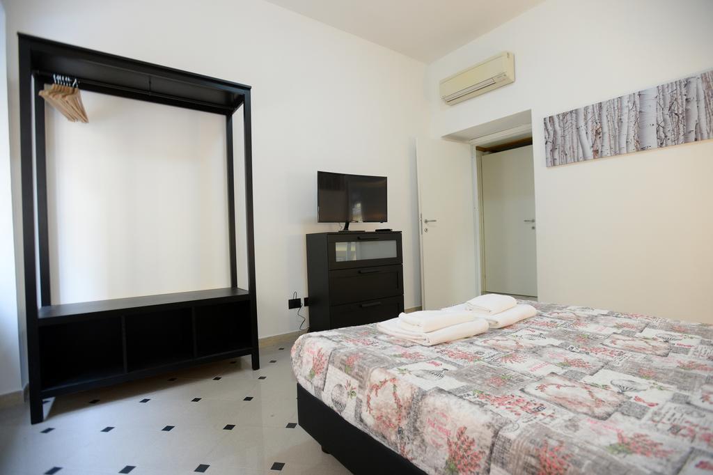 Casa Andrew Apartment โรม ภายนอก รูปภาพ